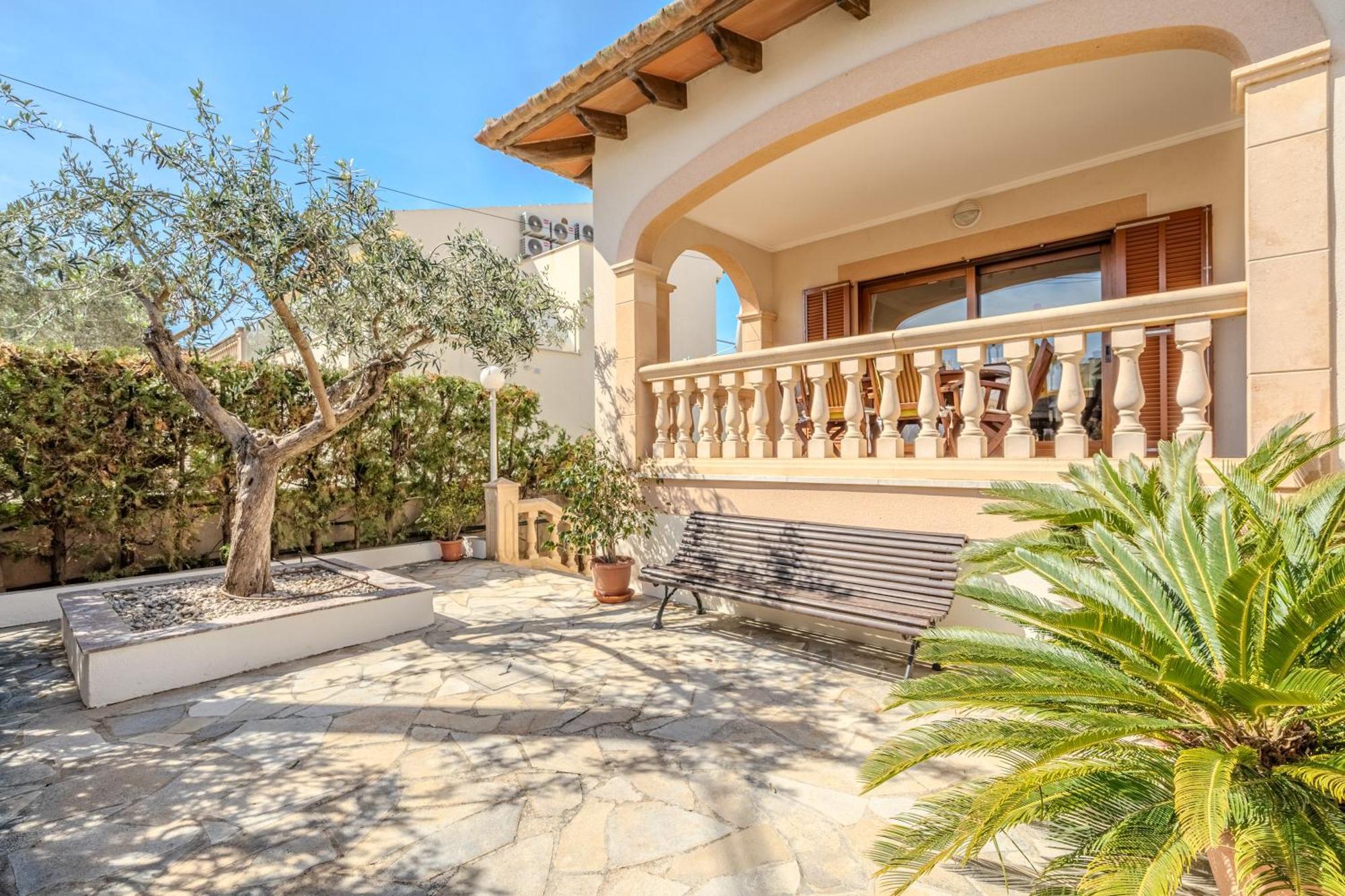 Pons Paradise Villa